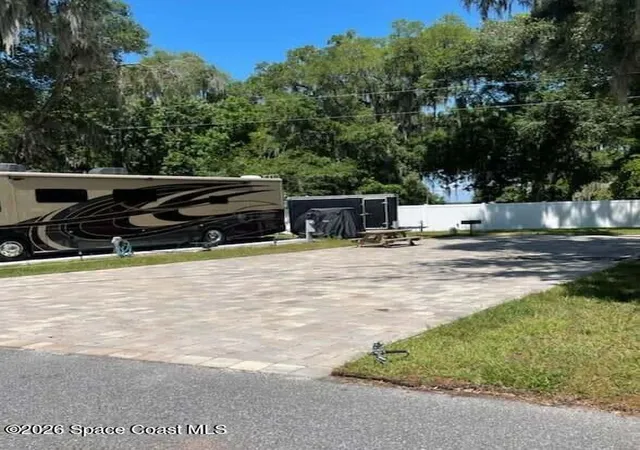 Land for sale at 25075 NE 143rd Place, Fort Mc Coy, FL 32134 | MLS# 1082654