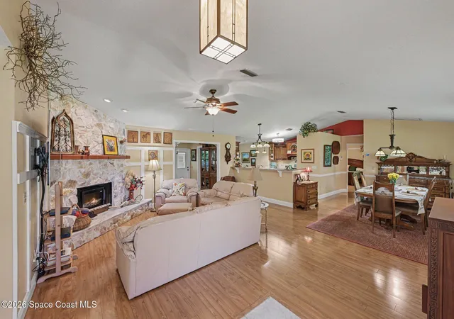 Photo 2 of Single family home for sale at 1810 Whispering Oaks Cir, Melbourne, FL 32934 | MLS# 1082667 | Listing updated on 2026-09-14