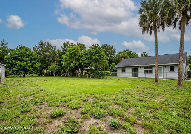 Photo 1 of Land for sale at 1407 Indian River Ave, Titusville, FL 32780 | MLS# 1082886 | Listing updated on 2026-07-22