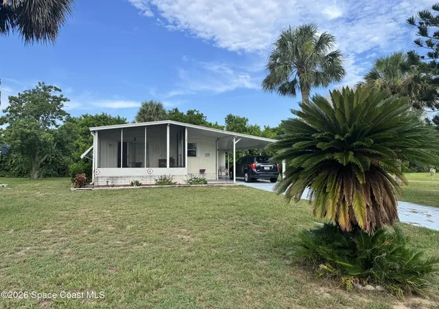 Photo 2 of Manufactured home for sale at 7590 Blackhawk Rd, Sebastian, FL 32976 | MLS# 1082784 | Listing updated on 2026-09-06