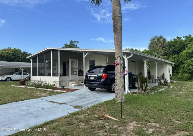 Photo 4 of Manufactured home for sale at 7590 Blackhawk Rd, Sebastian, FL 32976 | MLS# 1082784 | Listing updated on 2026-09-06