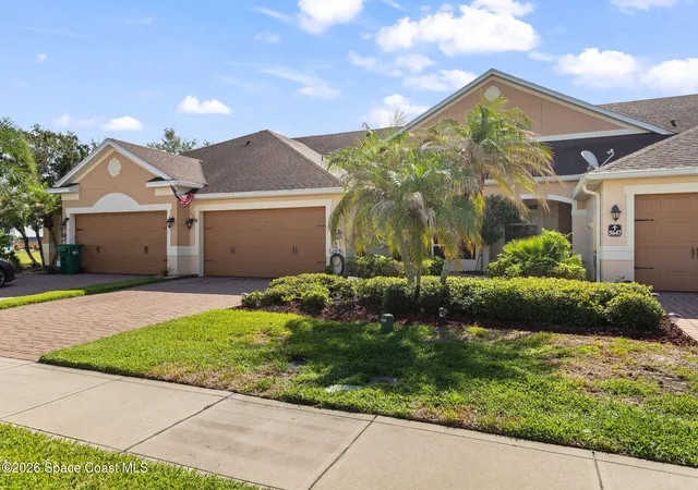 Photo 3 of Townhouse for sale at 5637 Tamarac Dr, Melbourne, FL 32940 | MLS# 1082913 | Listing updated on 2026-09-30