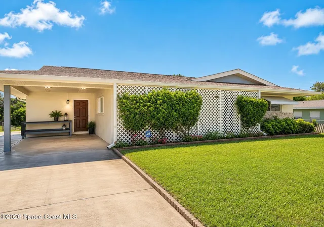Photo 1 of Single family home for sale at 1109 Cabot Dr Ne, Palm Bay, FL 32905 | MLS# 1082823 | Listing updated on 2026-09-07