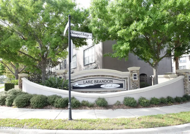 Photo 2 of Townhouse for sale at 1327 Salem Orchard Ln, Brandon, FL 33510 | MLS# 1082872 | Listing updated on 2026-08-17
