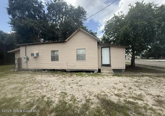 Photo 2 of Sale Pending at 108 S Palm Ave, Titusville, FL 32796 | MLS# 1082876 | Listing updated on 2026-09-17