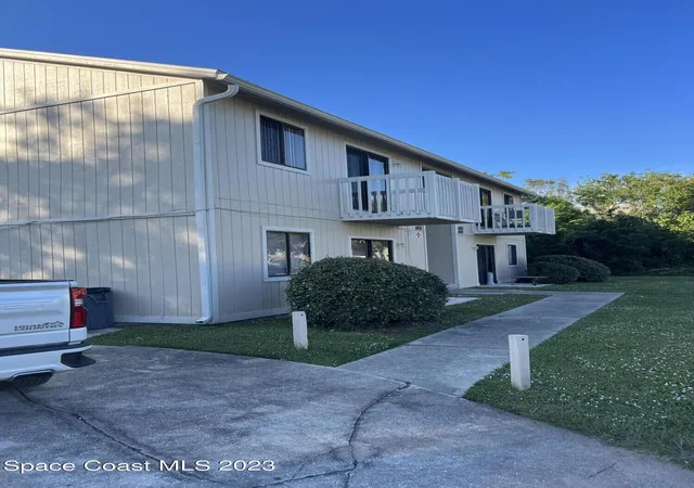 Photo 3 of Multi family home for sale at 4311 Tree Ridge Ln Ne, Palm Bay, FL 32905 | MLS# 1082904 | Listing updated on 2026-09-18