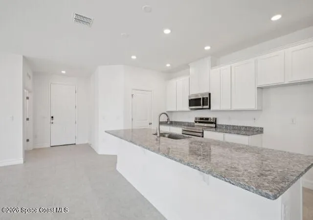 Photo 3 of Single family home for sale at 3892 Ornis Ct, Malabar, FL 32950 | MLS# 1082947 | Listing updated on 2026-08-20