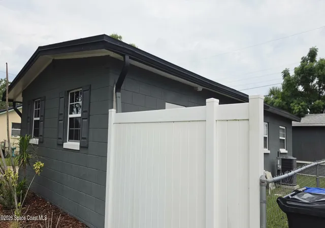 Photo 4 of Single family home for sale at 1530 Milton St, Titusville, FL 32780 | MLS# 1082985 | Listing updated on 2026-09-04