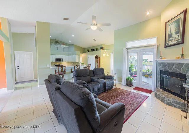 Photo 4 of Sale Pending at 211 Lake Shore Dr, Merritt Island, FL 32953 | MLS# 1083175 | Listing updated on 2026-08-31
