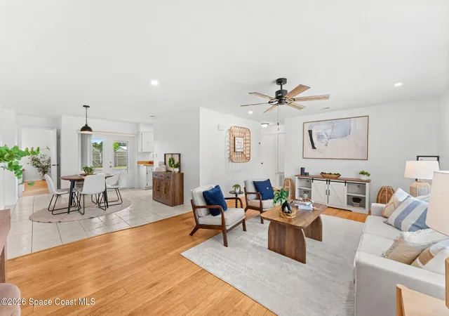 Photo 2 of Sale Pending at 419 Earl Ave, Melbourne, FL 32901 | MLS# 1085357 | Listing updated on 2026-09-17