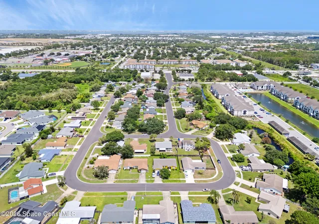 31st image of 192 Cinnamon Bay Ln, Melbourne, FL 32901 | MLS# 1083098