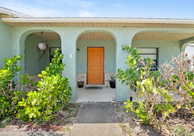 3rd image of 192 Cinnamon Bay Ln, Melbourne, FL 32901 | MLS# 1083098