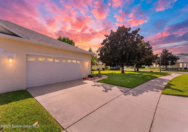 Photo 4 of Sale Pending at 1331 Royal Fern Dr, Melbourne, FL 32940 | MLS# 1083268 | Listing updated on 2026-09-12
