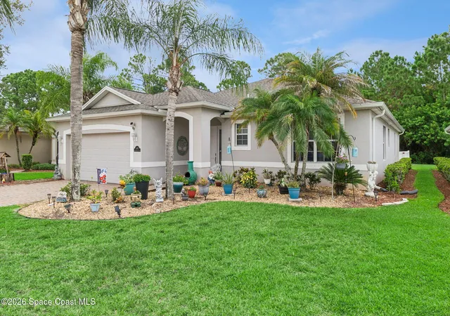 Photo 2 of Sale Pending at 409 Gardendale Cir Se, Palm Bay, FL 32909 | MLS# 1083186 | Listing updated on 2026-08-17
