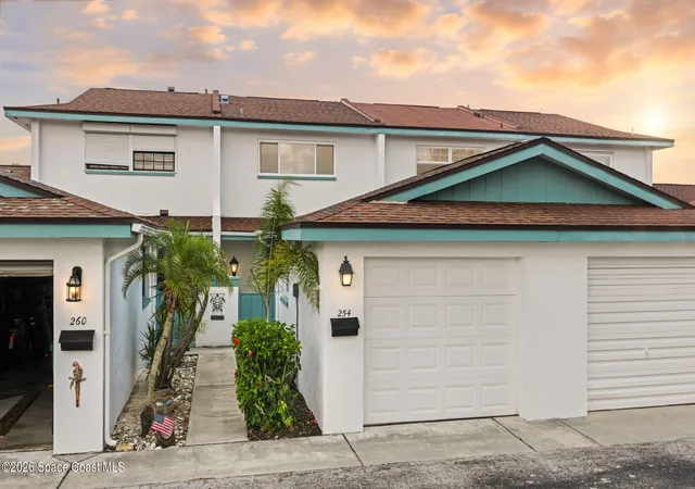 2nd image of 254 Queens Ct, Satellite Beach, FL 32937 | MLS# 1083133