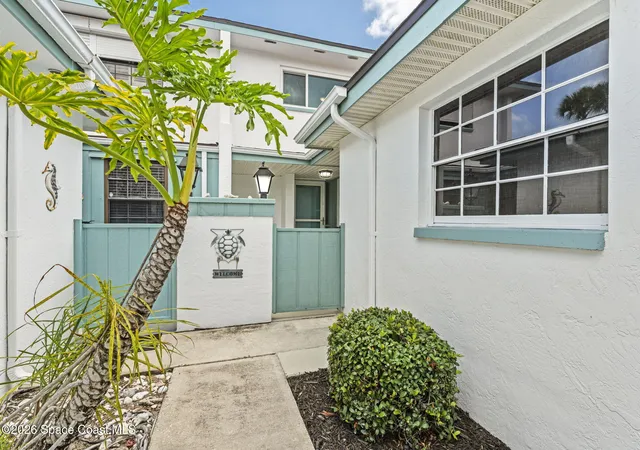 Photo 3 of Townhouse for sale at 254 Queens Ct, Satellite Beach, FL 32937 | MLS# 1083133 | Listing updated on 2026-09-06