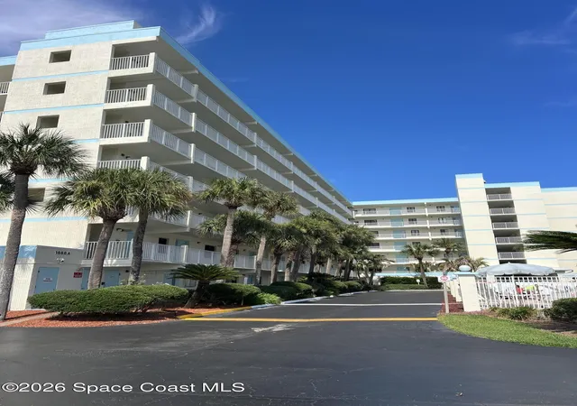 Listing Photo 2 - Condo for sale in building located at 1050 N Atlantic Ave, Cocoa Beach, FL 32931 - Unit #106