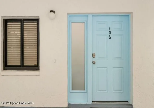 Listing Photo 5 - Condo for sale in building located at 1050 N Atlantic Ave, Cocoa Beach, FL 32931 - Unit #106