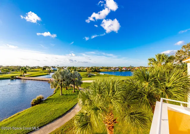 2nd image of 5010 Harmony Cir #306, Vero Beach, FL 32967 | MLS# 1083180