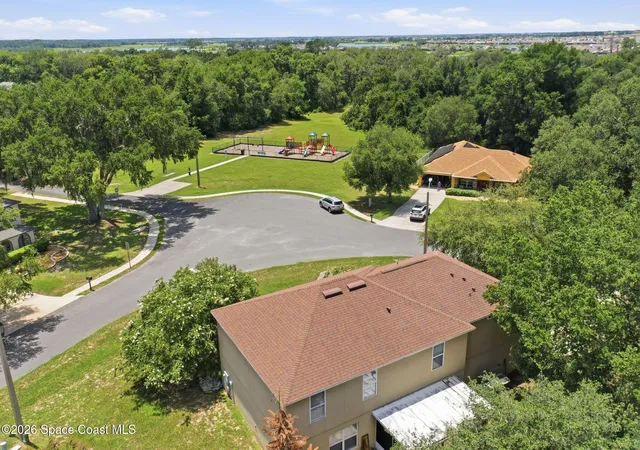5th image of 1116 Myrtle Lake View Dr, Fruitland Park, FL 34731 | MLS# 1083249