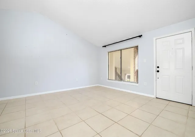 Listing Photo 5 - Condo for sale in building located at 1515 Huntington Ln E, Rockledge, FL 32955 - Unit #922