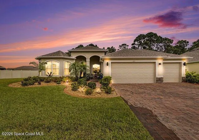 Photo 3 of Single family home for sale at 607 SE Gleneagles Dr, Palm Bay, FL 32909 | MLS# 1083405 | Listing updated on 2026-09-13