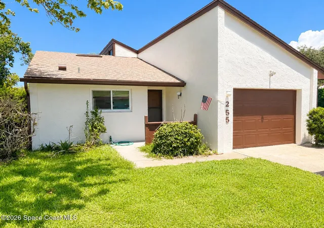 Photo 1 of Sale Pending at 255 Applewood Cir, Melbourne, FL 32940 | MLS# 1083367 | Listing updated on 2026-08-21
