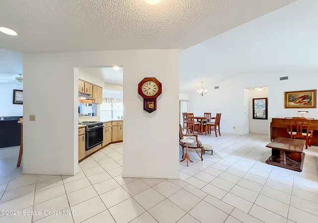 Photo 3 of Single family home for sale at 132 Oak Lake Rd, Melbourne, FL 32901 | MLS# 1083398 | Listing updated on 2026-09-13
