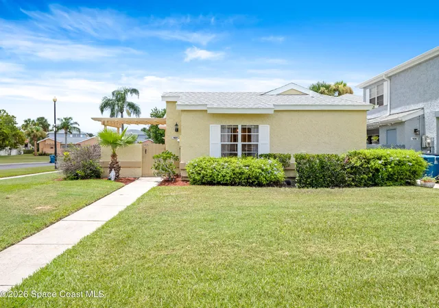 2nd image of 1445 Malibu Cir Ne #107, Palm Bay, FL 32905 | MLS# 1083460