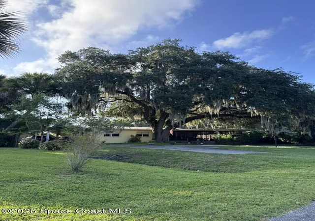 Photo 2 of Manufactured home for sale at 1214 Dove Ct Ne, Palm Bay, FL 32907 | MLS# 1083558 | Listing updated on 2026-10-02