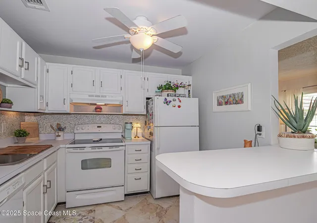 1st image of 75 Royal Oak Ct #204, Vero Beach, FL 32962 | MLS# 1083508