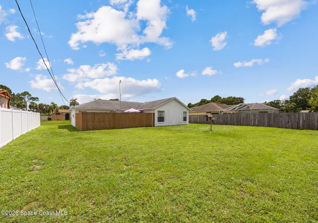 26th image of 427 Delmonico St Ne, Palm Bay, FL 32907 | MLS# 1083507