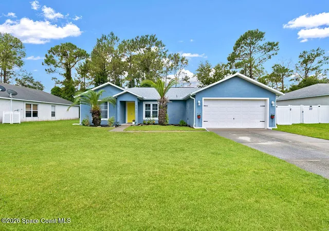 Photo 2 of Single family home for sale at 54 Pennsylvania Ln, Palm Coast, FL 32164 | MLS# 1083589 | Listing updated on 2026-08-22