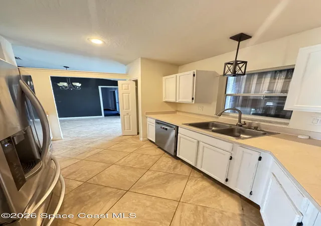 Photo 4 of Sale Pending at 5113 Cocoplum Ave, Melbourne, FL 32940 | MLS# 1083631 | Listing updated on 2026-09-11
