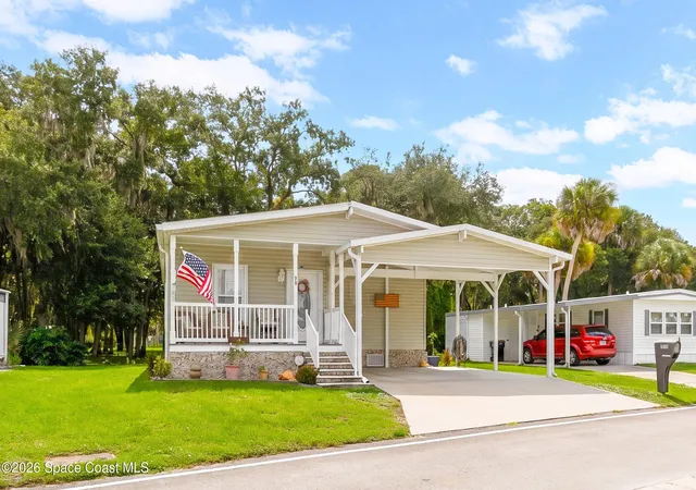 2nd image of 379 Holiday Park Blvd Ne, Palm Bay, FL 32907 | MLS# 1083816