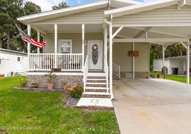 3rd image of 379 Holiday Park Blvd Ne, Palm Bay, FL 32907 | MLS# 1083816