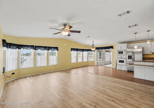 2nd image of 173 Scenic Dr #286, Cocoa, FL 32926 | MLS# 1083710