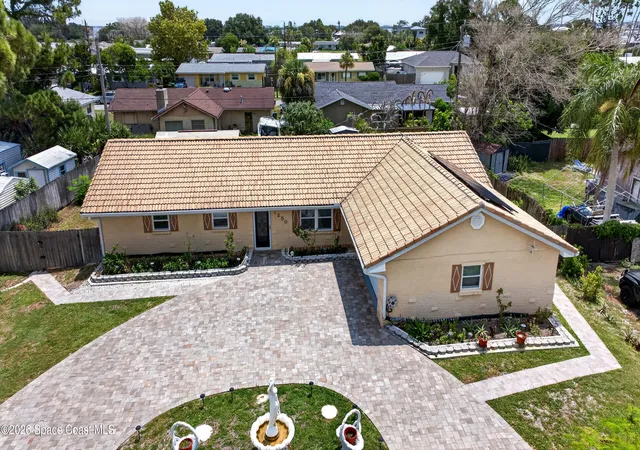2nd image of 1250 Newfound Harbor Dr, Merritt Island, FL 32952 | MLS# 1083775