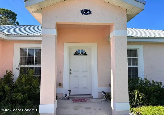2nd image of 614 Fifth St, Bunnell, FL 32110 | MLS# 1084117