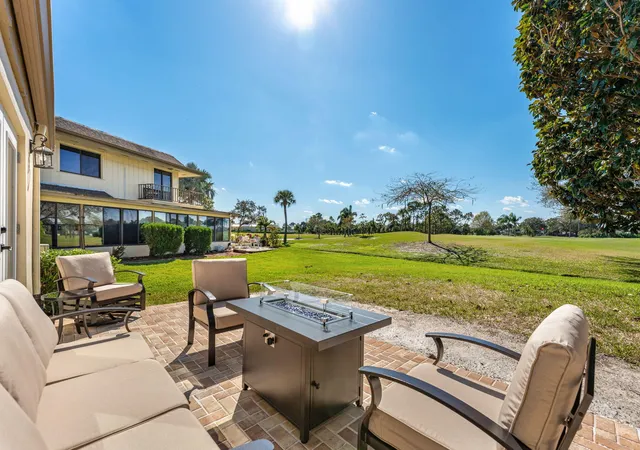 Photo 1 of Townhouse for sale at 236 Country Clb Dr, Melbourne, FL 32940 | MLS# 1084240 | Listing updated on 2026-09-15