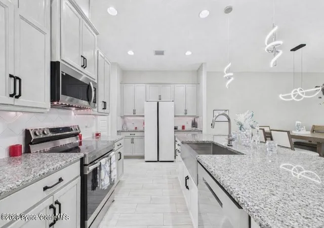 Photo 4 of Townhouse for sale at 2940 Avalonia Dr, Melbourne, FL 32940 | MLS# 1083815 | Listing updated on 2026-08-11