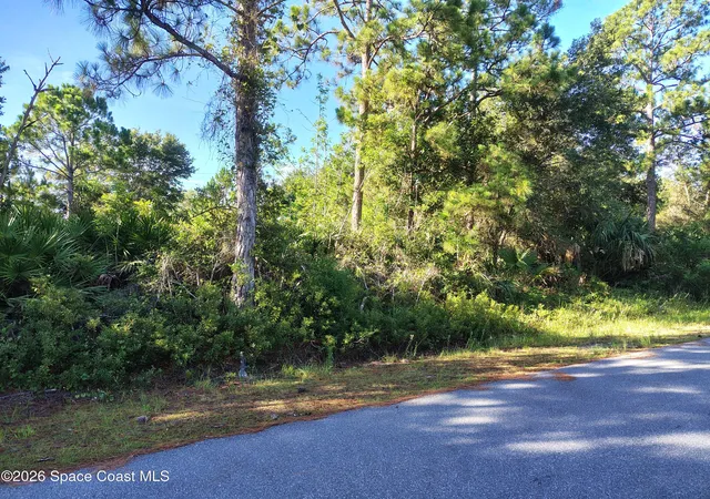 Photo 3 of Sale Pending at 812/818 Wheatley St Se, Palm Bay, FL 32909 | MLS# 1083901 | Listing updated on 2026-08-15