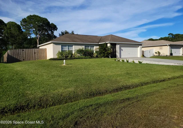 Photo 3 of Single family home for sale at 1539 Wichita Blvd Se, Palm Bay, FL 32909 | MLS# 1083891 | Listing updated on 2026-08-30