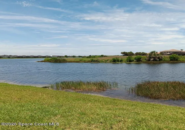 Listing Photo 4 - Condo for sale in building located at 6858 Toland Dr, Melbourne, FL 32940 - Unit #304
