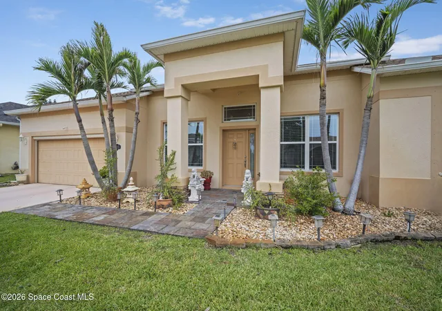 4th image of 3385 Soft Breeze Cir, Melbourne, FL 32904 | MLS# 1084375