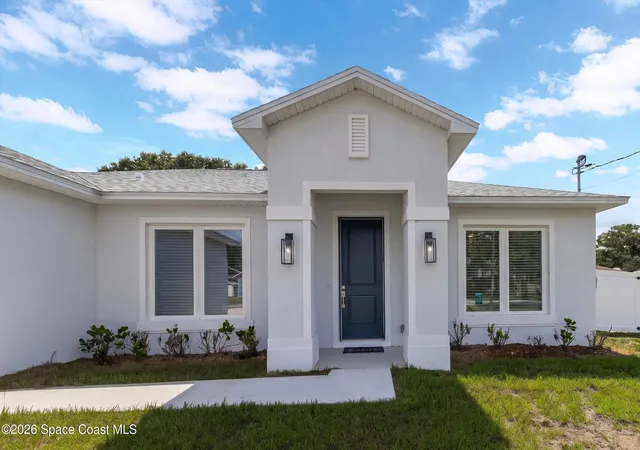 Photo 2 of Single family home for sale at 2237 Iowa St, Melbourne, FL 32904 | MLS# 1083985 | Listing updated on 2026-08-03