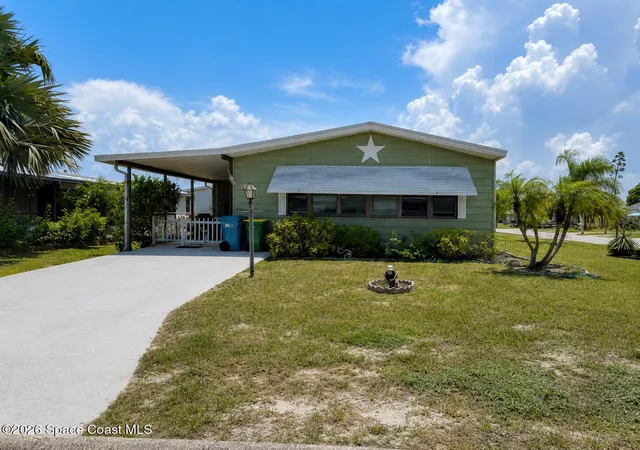1st image of 913 Cassia Dr, Sebastian, FL 32976 | MLS# 1084358