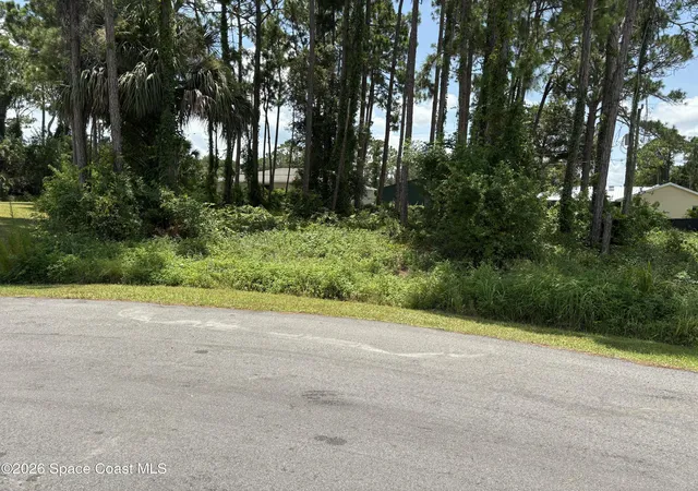 Photo 1 of Sale Pending at 1524 Holbrook Rd Nw, Palm Bay, FL 32907 | MLS# 1084026 | Listing updated on 2026-08-19