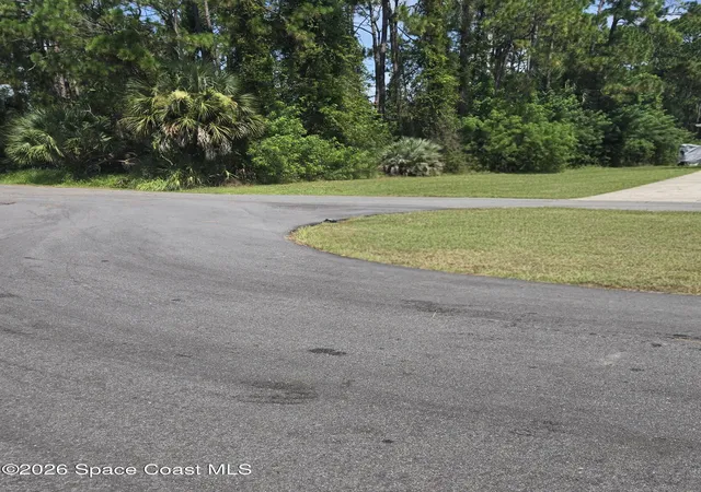 Photo 4 of Sale Pending at 1524 Holbrook Rd NW, Palm Bay, FL 32907 | MLS# 1084026 | Listing updated on 2026-08-19
