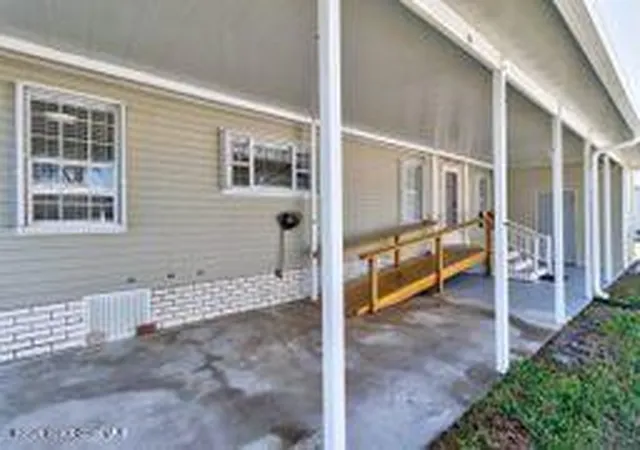 2nd image of 701 Lark Dr, Sebastian, FL 32976 | MLS# 1084024